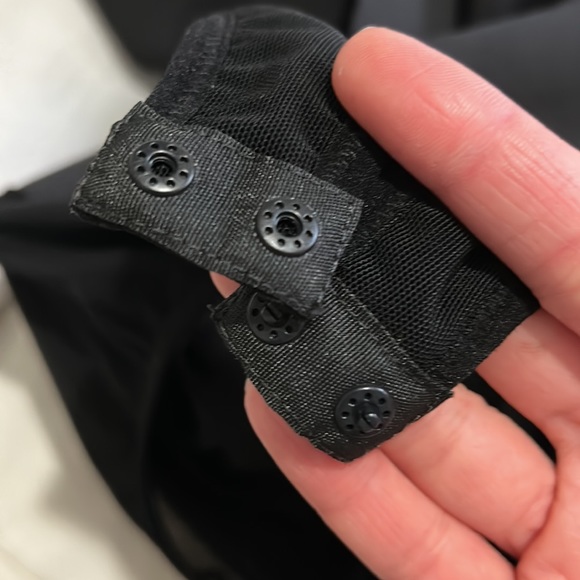 Guess By Marciano Black Alexa Cold Shoulder Bodysuit -Size S- Like New - Picture 4 of 6